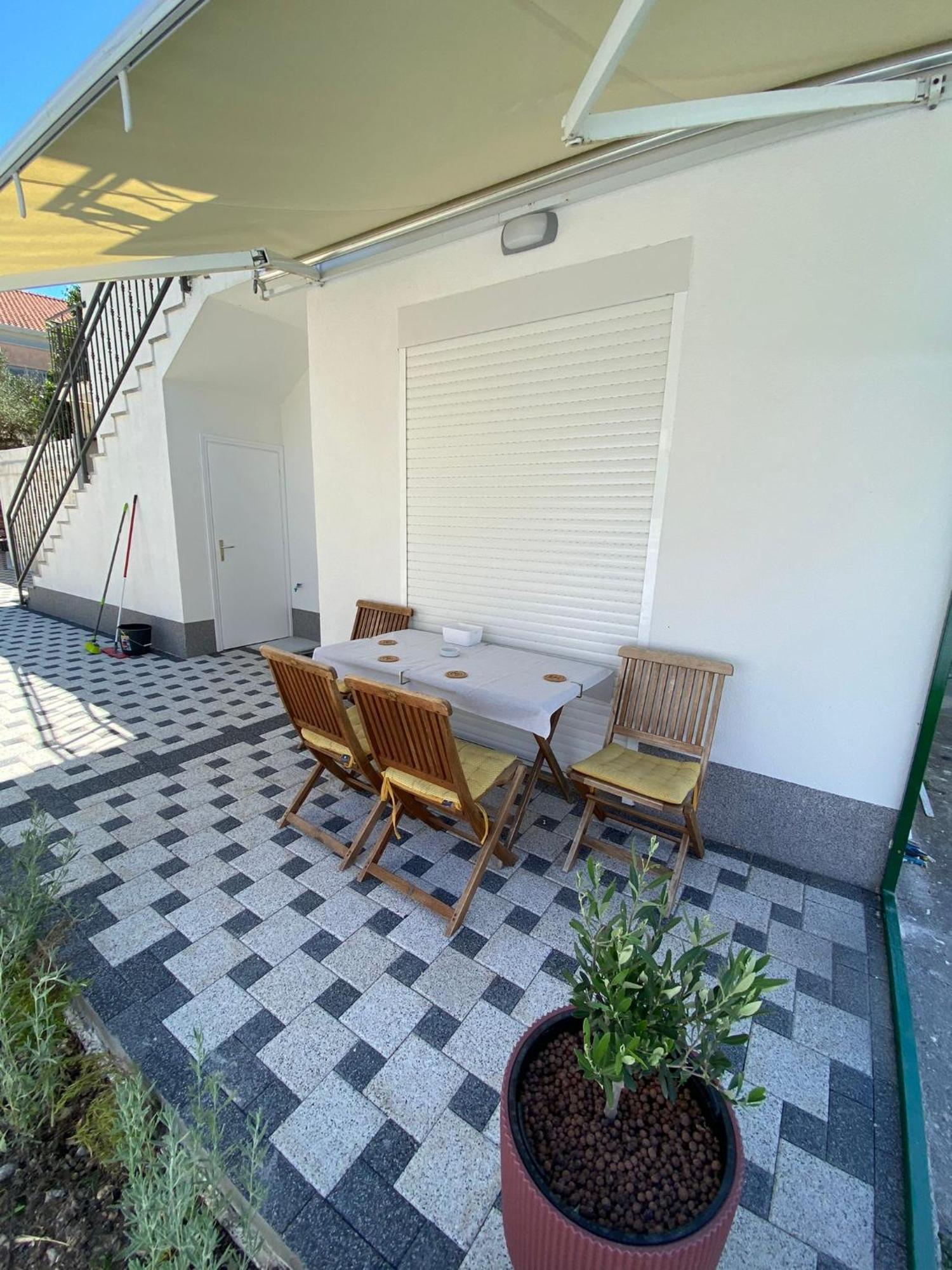 Apartmani Roko Drvenik  Exterior photo
